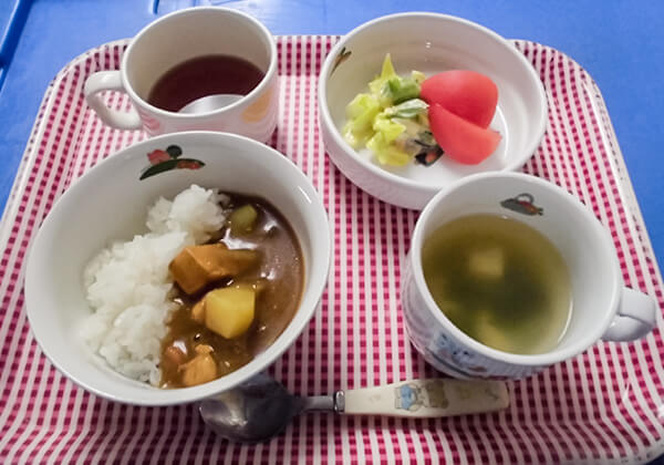 給食メニュー