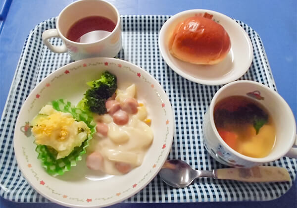 給食メニュー